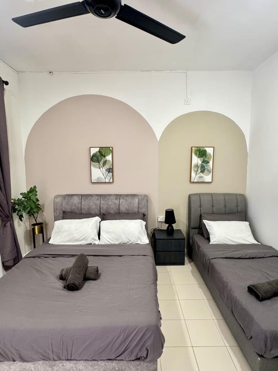 Villa 14min Sutera Mall&Paradigm&Legoland&5min Xin Wan Chay Apartment in Johor Bahru