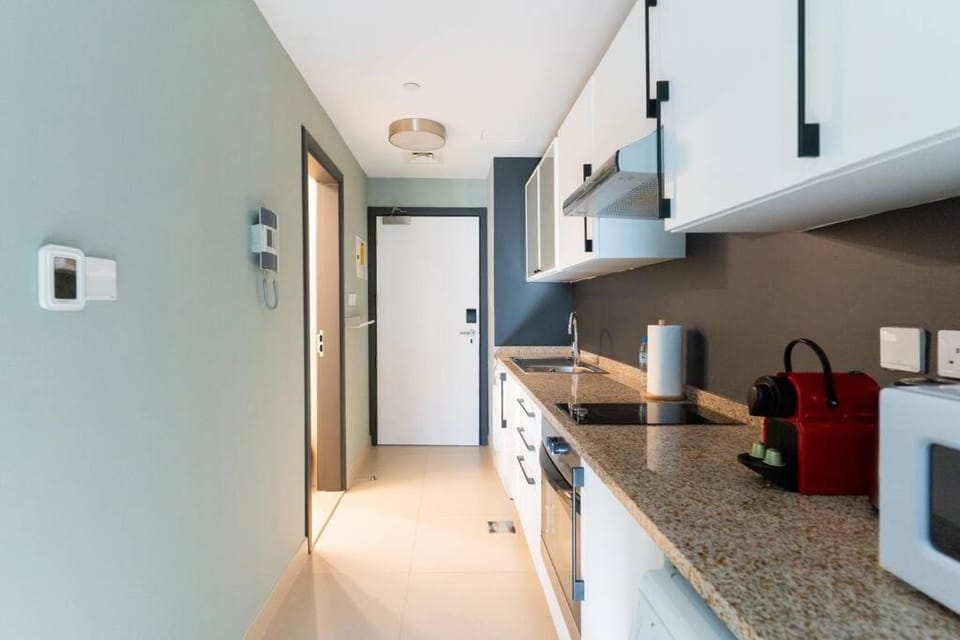 JLT Studio apartment Goldcrest Executive Apartment in Dubai