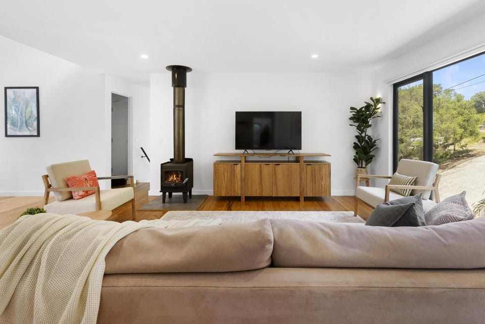 Bird House Wellness Retreat - Sauna Mineral Pool House in Melbourne