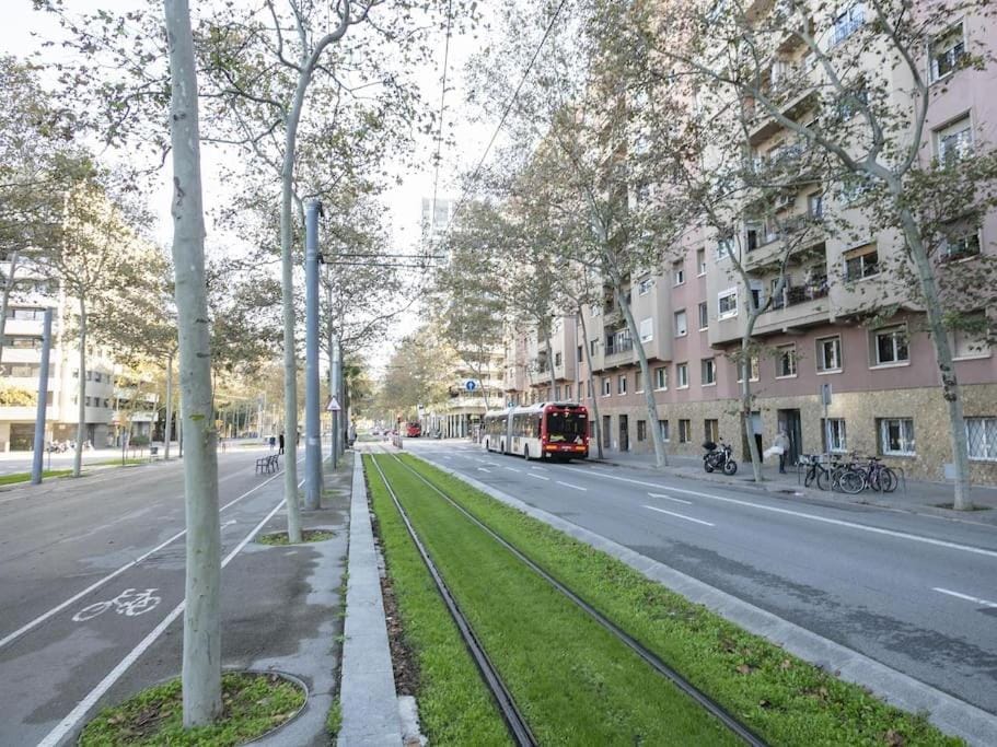 Winahost Barcelona Diagonal Apartment in Barcelona