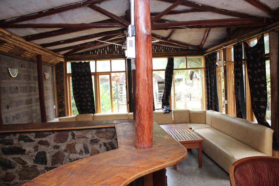 Lounge or bar, Seating area