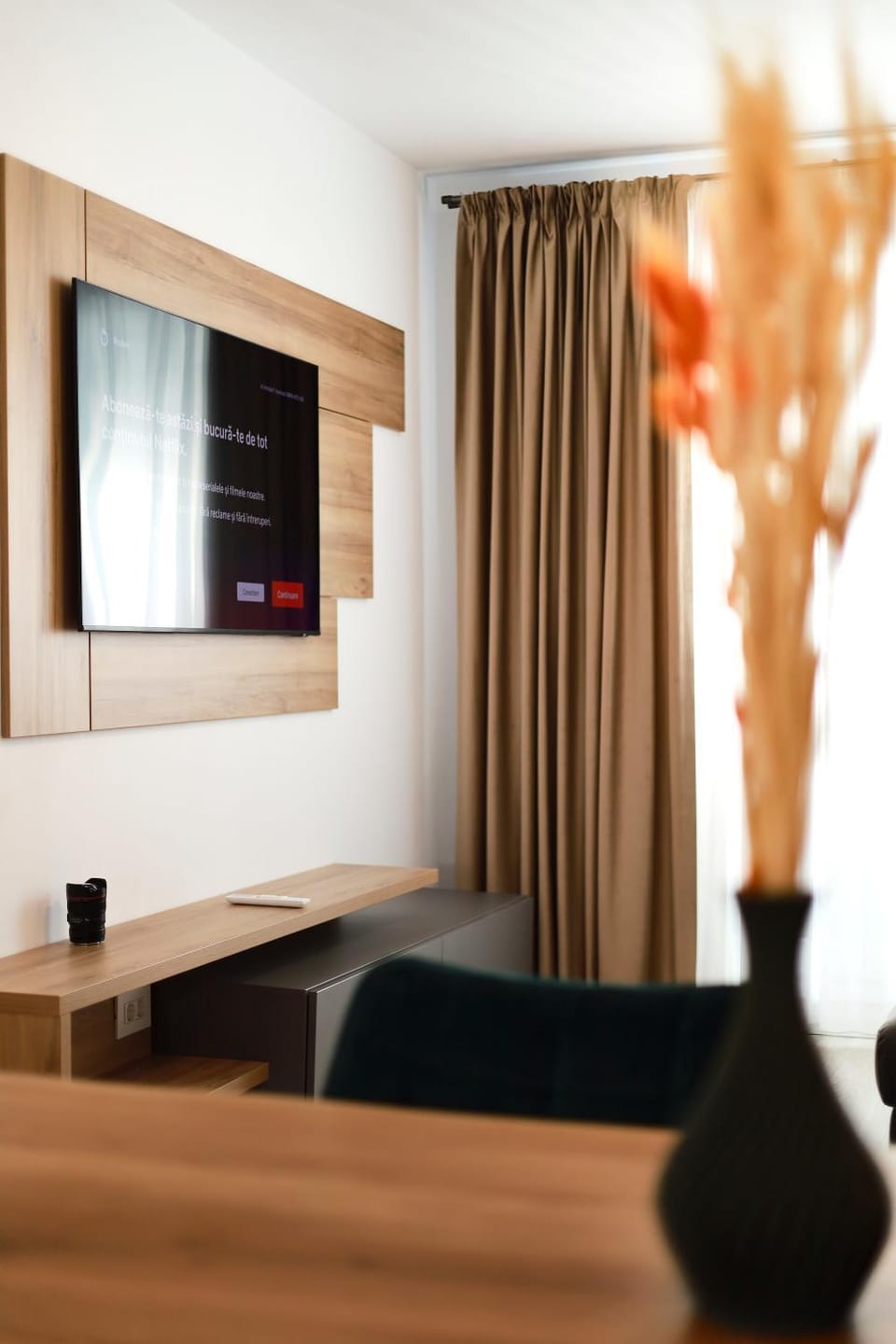 TV and multimedia, Evening entertainment