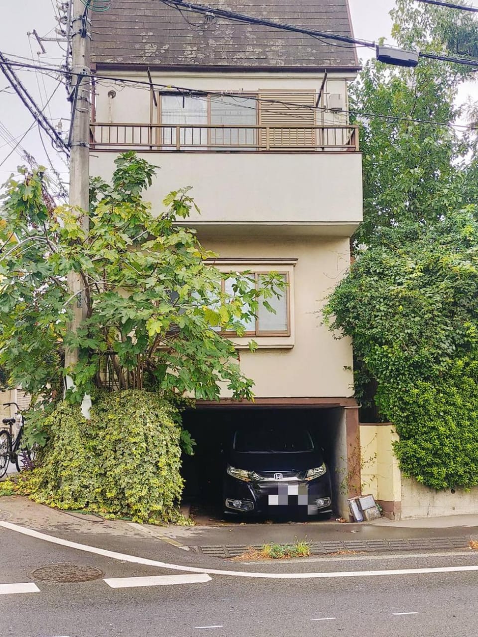 Property building, Parking