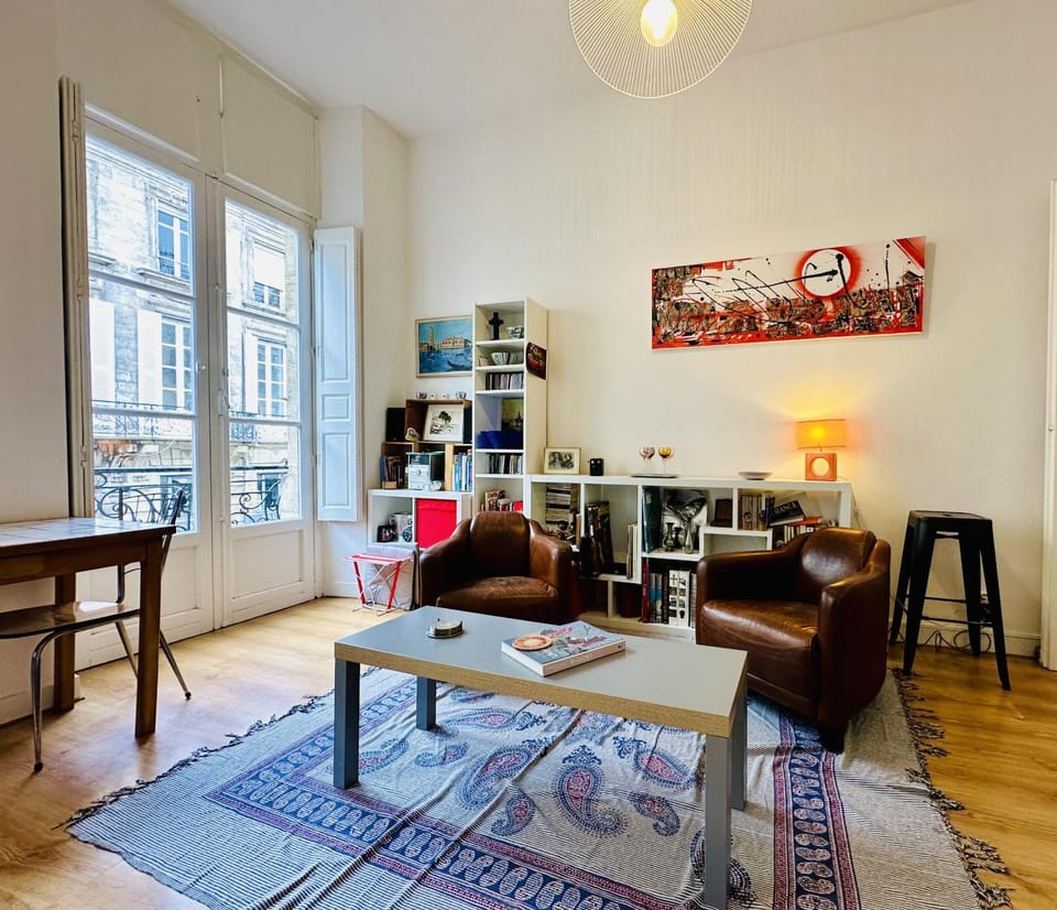 Communal lounge/ TV room, Living room