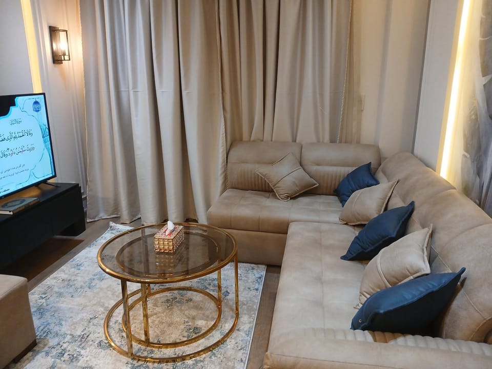 Dar Residence - Madinaty B12 - U2 - 2 BR - New Cairo Apartment hotel in Cairo Governorate