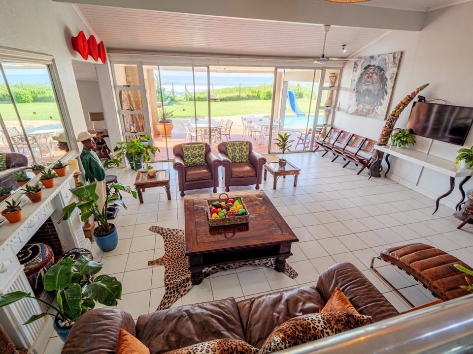 Lounge or bar