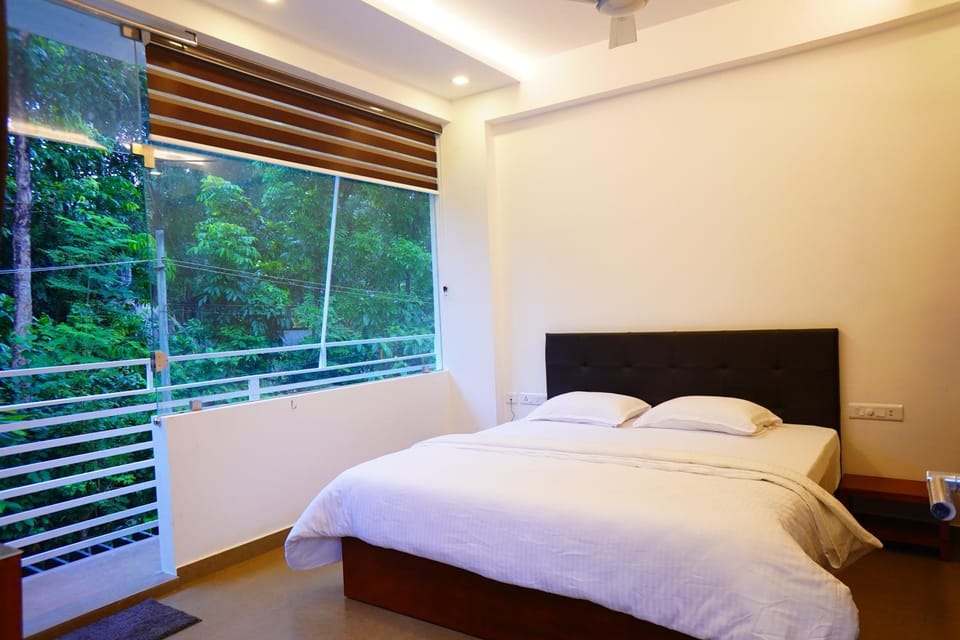 Bed, Balcony/Terrace, Bedroom