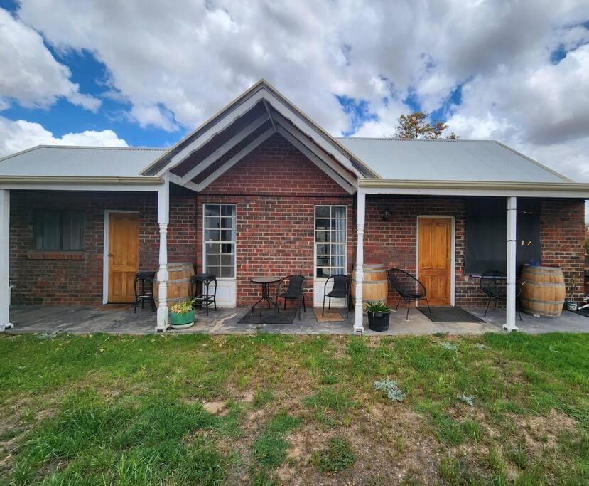 The O'Bryan Cottage Apartment in Burra