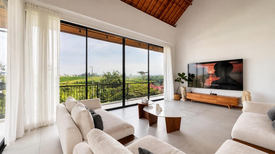 4Bedroom Umah Jeng Alessia Villa - Pererenan by SooBali Villa in North Kuta