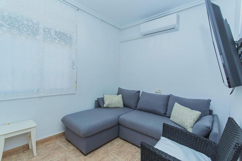TV and multimedia, Living room, air conditioner