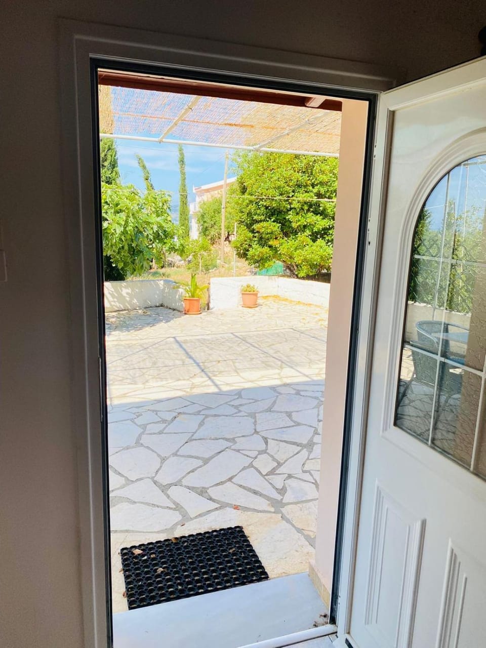 Day, Garden view