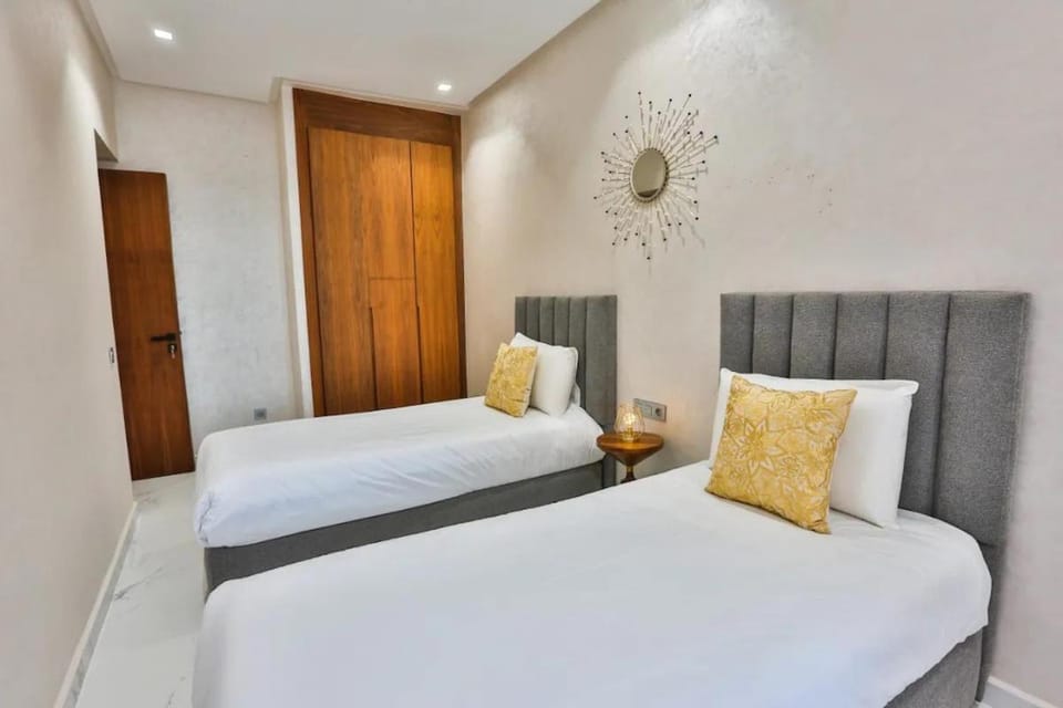 Bedroom, wardrobe