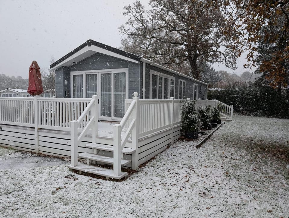 Property building, Winter