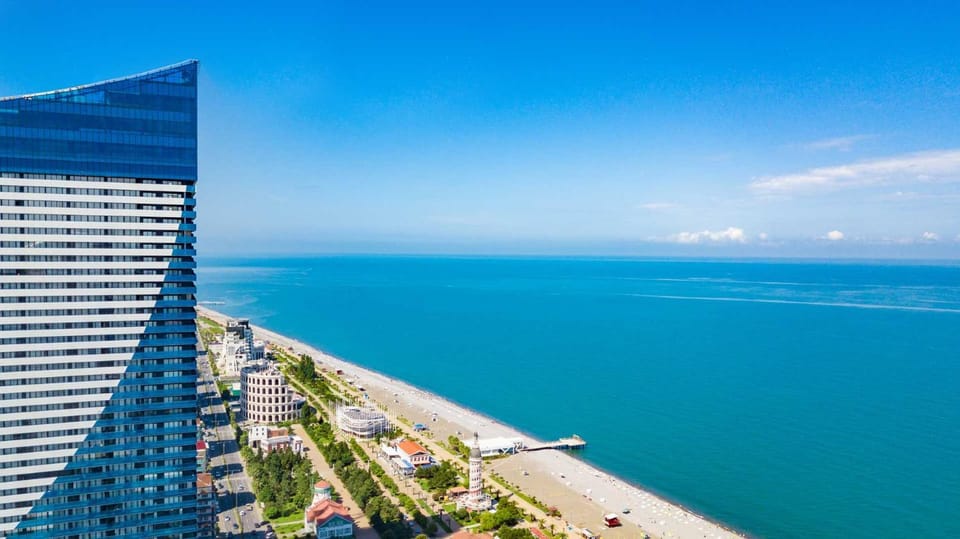 Property building, Nearby landmark, Day, Natural landscape, Bird's eye view, Beach, City view, Sea view
