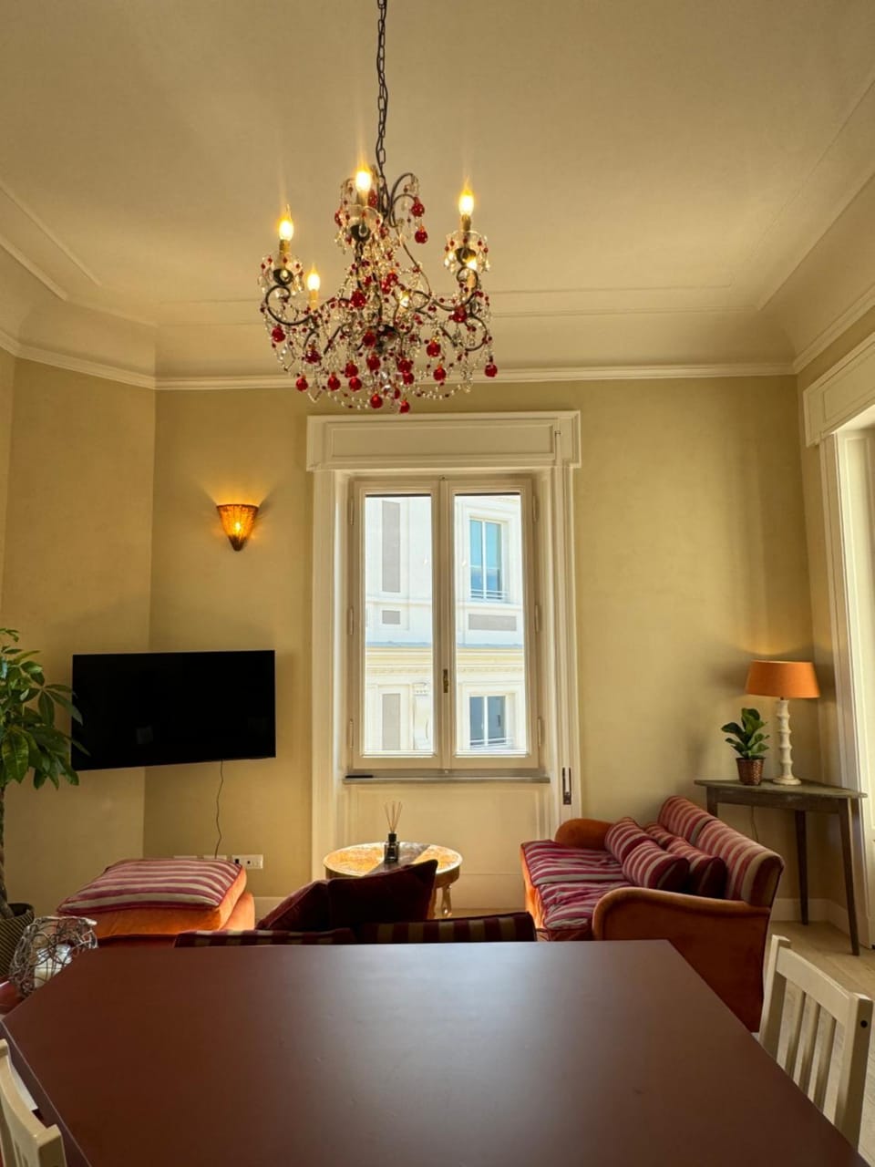 Living room, Seating area