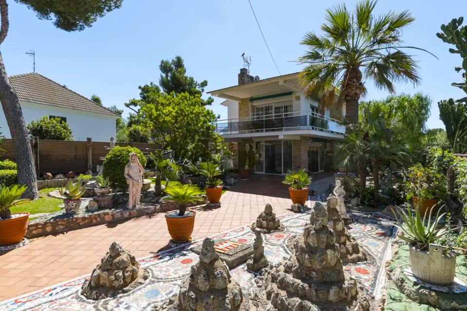 Patio, Garden, Garden view
