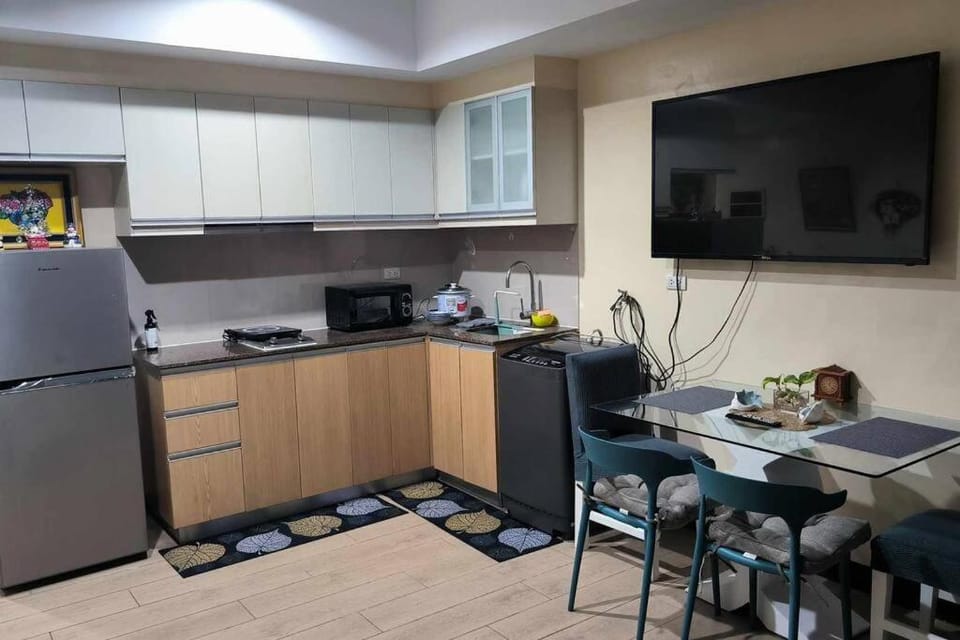 Studio Type Condotel at Venice McKinley Taguig City Apartment in Makati