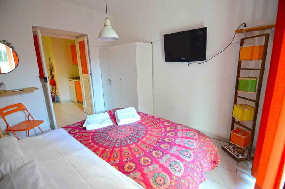TV and multimedia, Bedroom