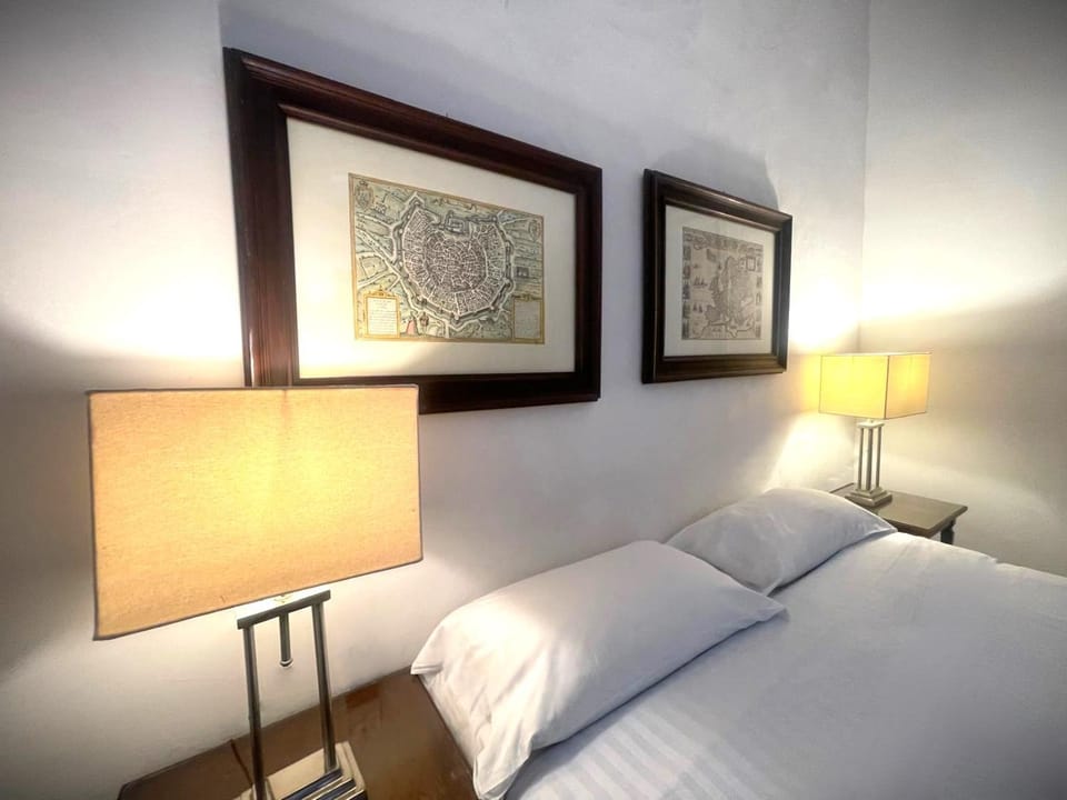 Bed, Decorative detail