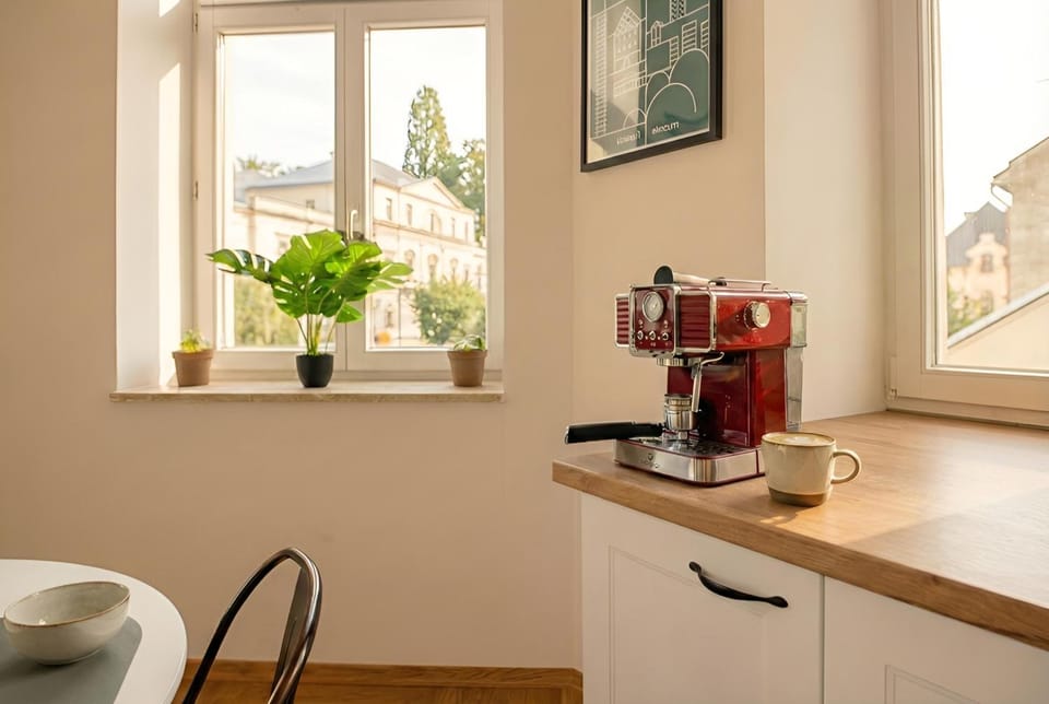 Coffee/tea facilities, Kitchen or kitchenette