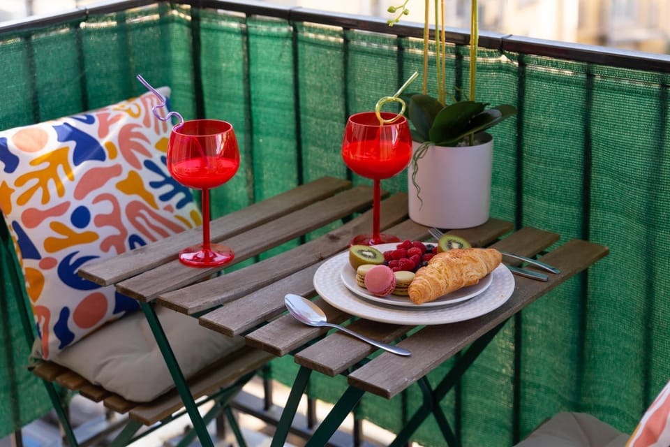 Patio, View (from property/room), Balcony/Terrace