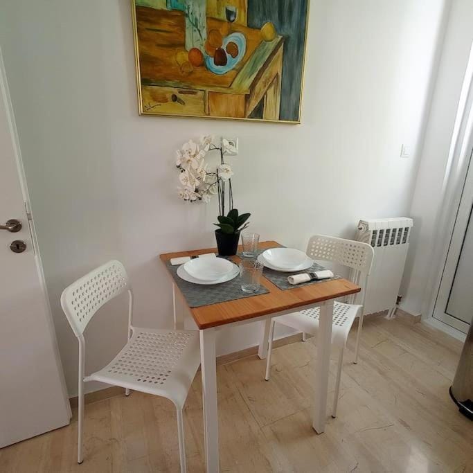 Apartment near megaro mousikis metro station Apartment in Athens