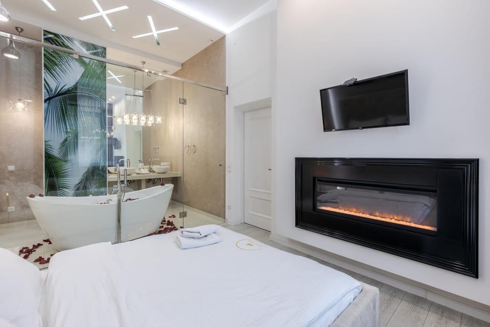 Royal special bathtub apartment Apartment in Lviv