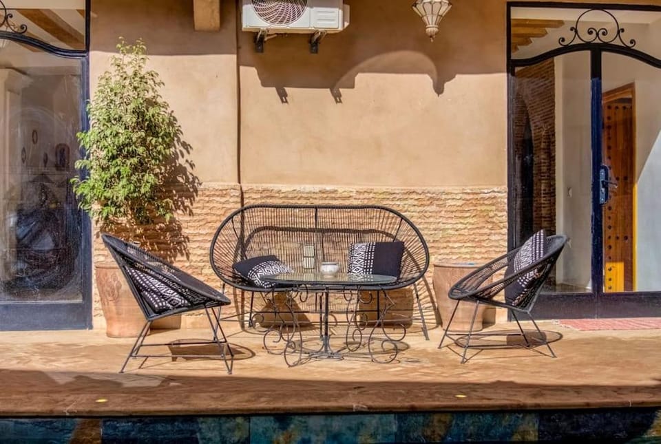 Luxe RIAD-privé-RIAD MIMI centre-ville Villa in Souss-Massa