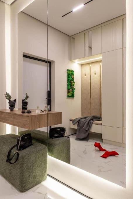 Luxury VIP Central Apartment Apartment in Almaty