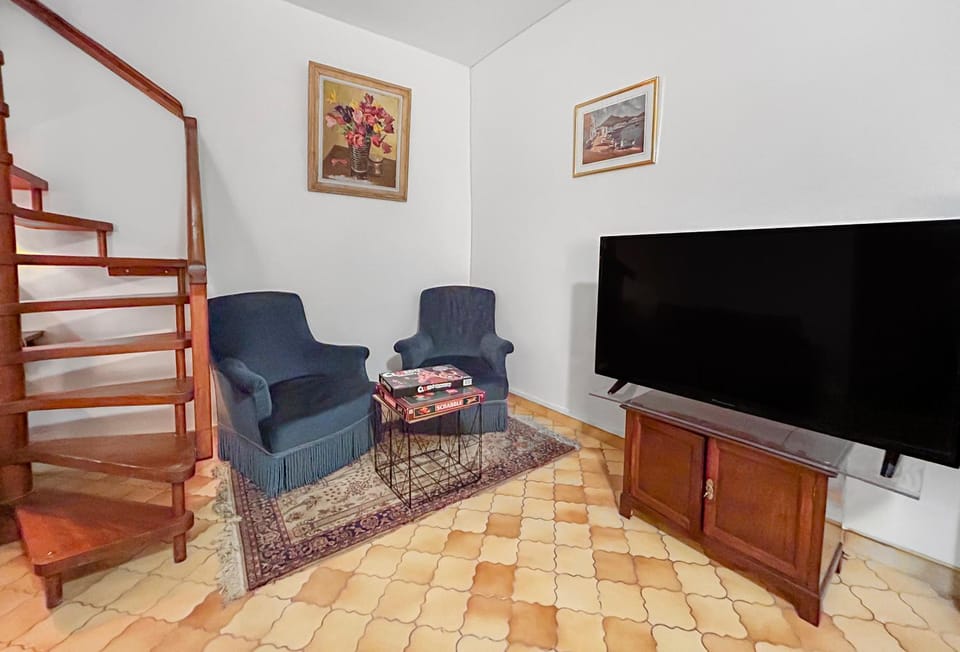 Maison rustique avec patio privé Villa in Pau