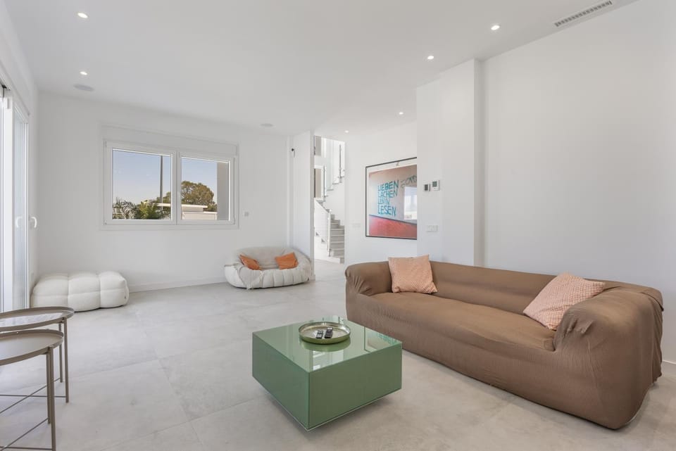 Property building, Living room