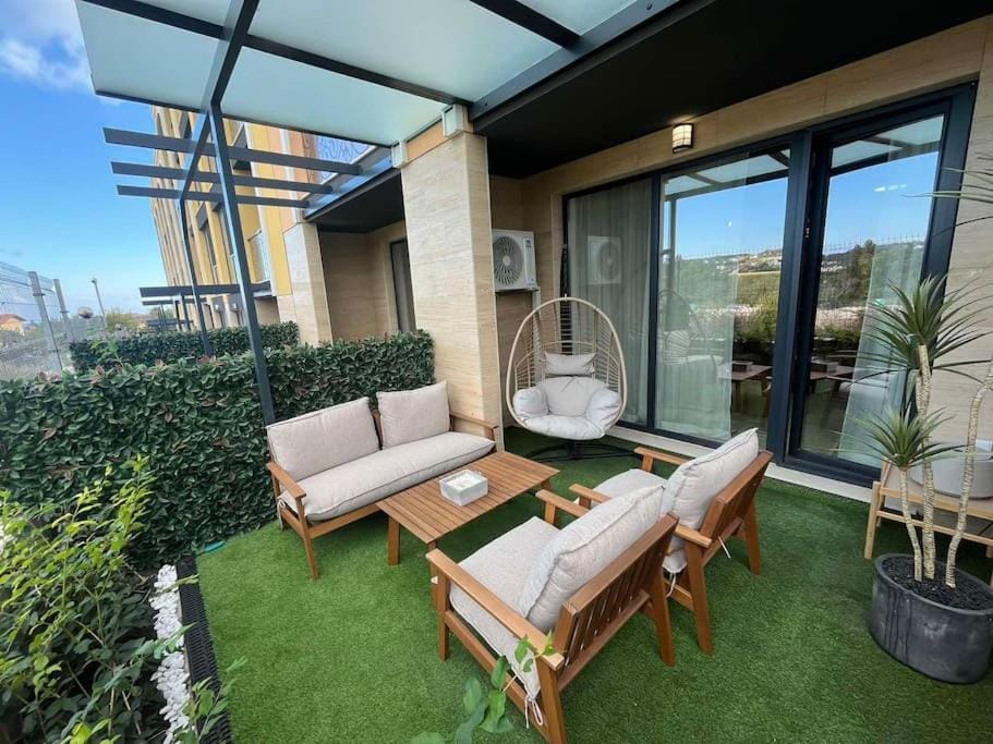 Patio, Garden, View (from property/room), Balcony/Terrace, Seating area