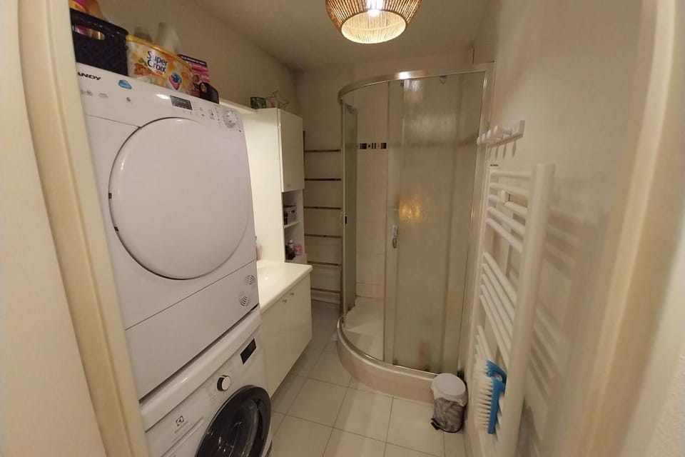 Charming T3 with balcony near beach Apartment in Arradon