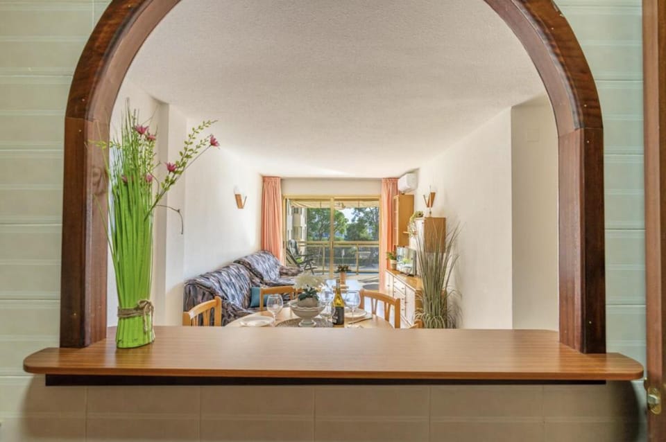 Oasis Salou (6Pax) PortAventura Pool Wifi Parking Apartment in Salou