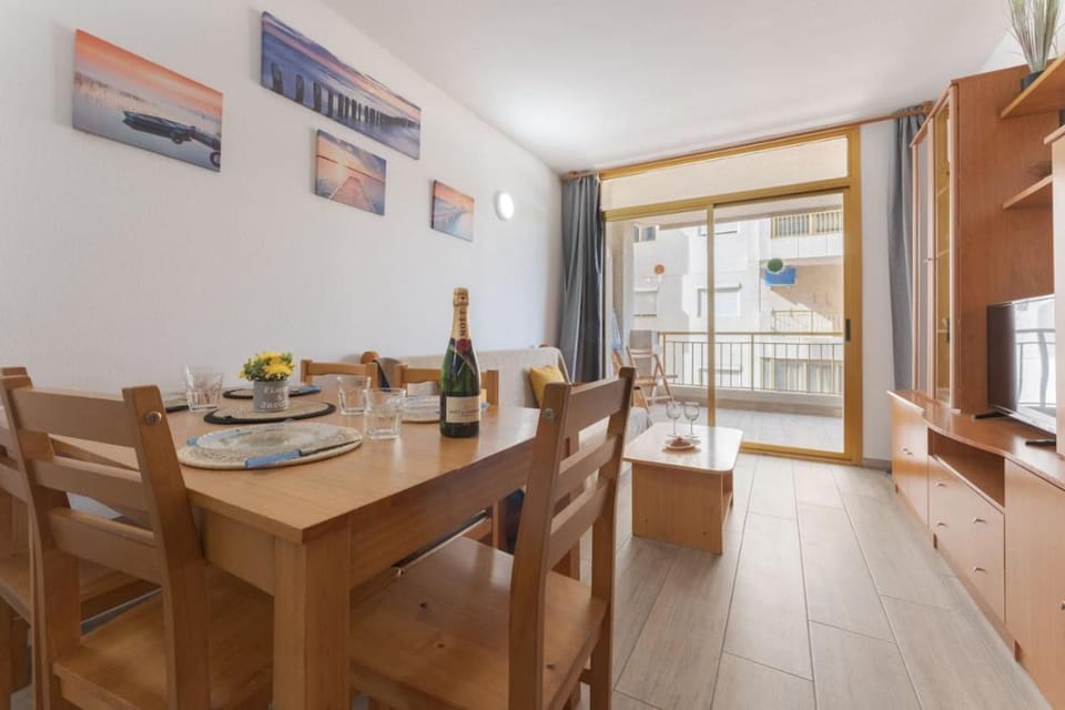 Salou Chill Cozy Warm Pool Port Aventura Apartment in Salou