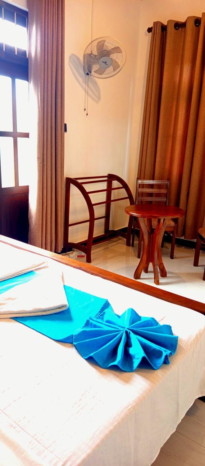 Olu bunk Apartment in Southern Province