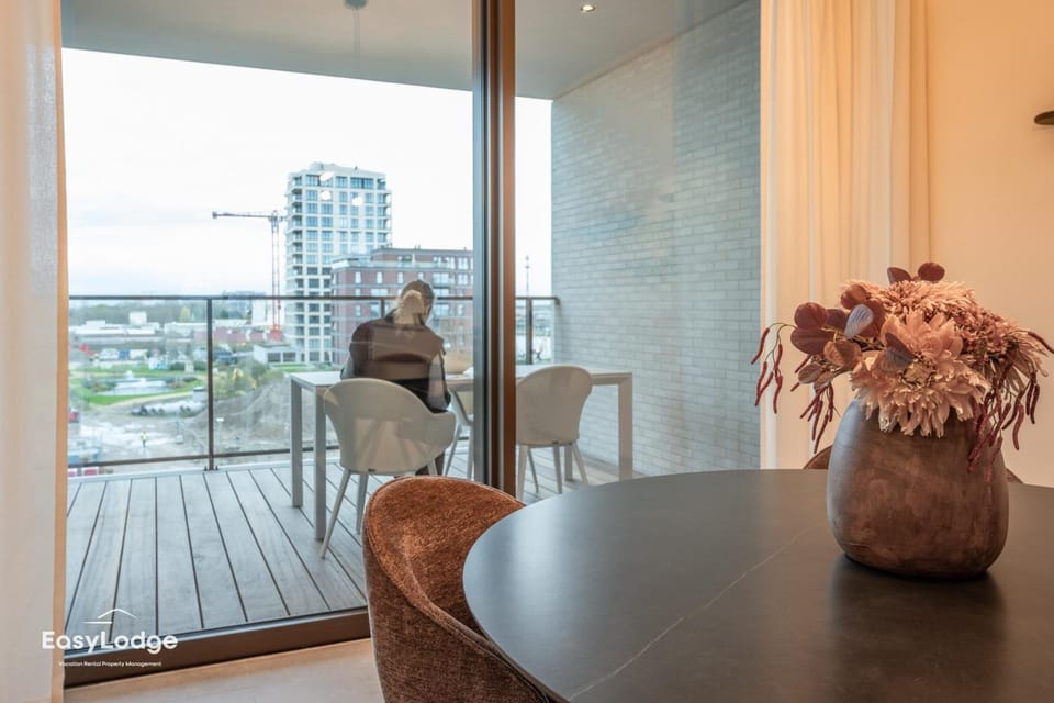 Balcony/Terrace, Seating area, Dining area