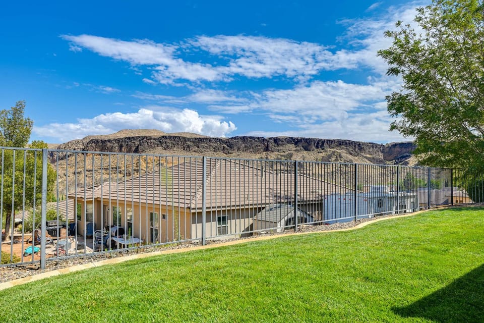 Home w/ Game Room: Near Zion National Park! House in La Verkin