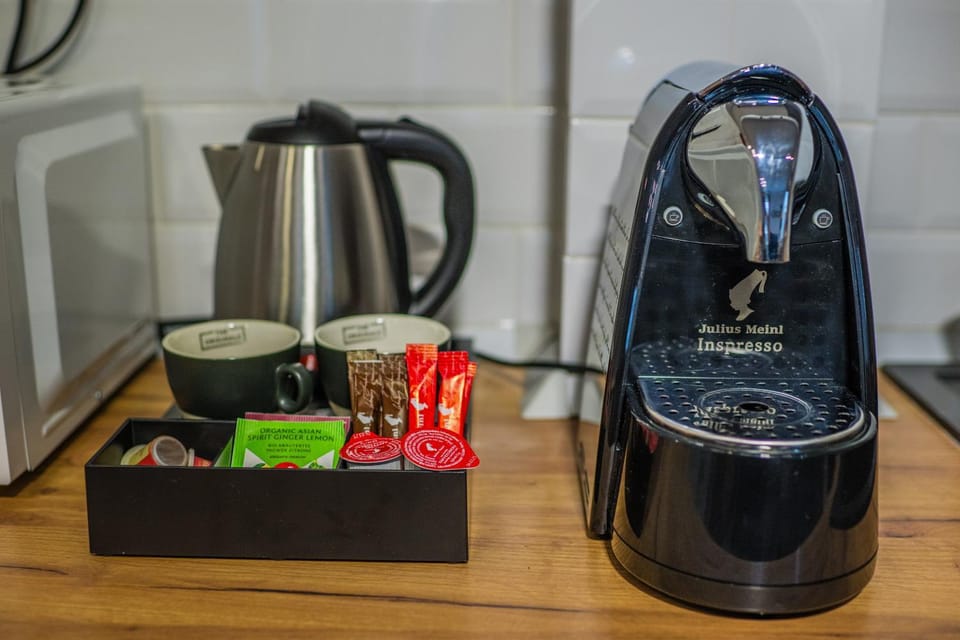 Coffee/tea facilities, Kitchen or kitchenette