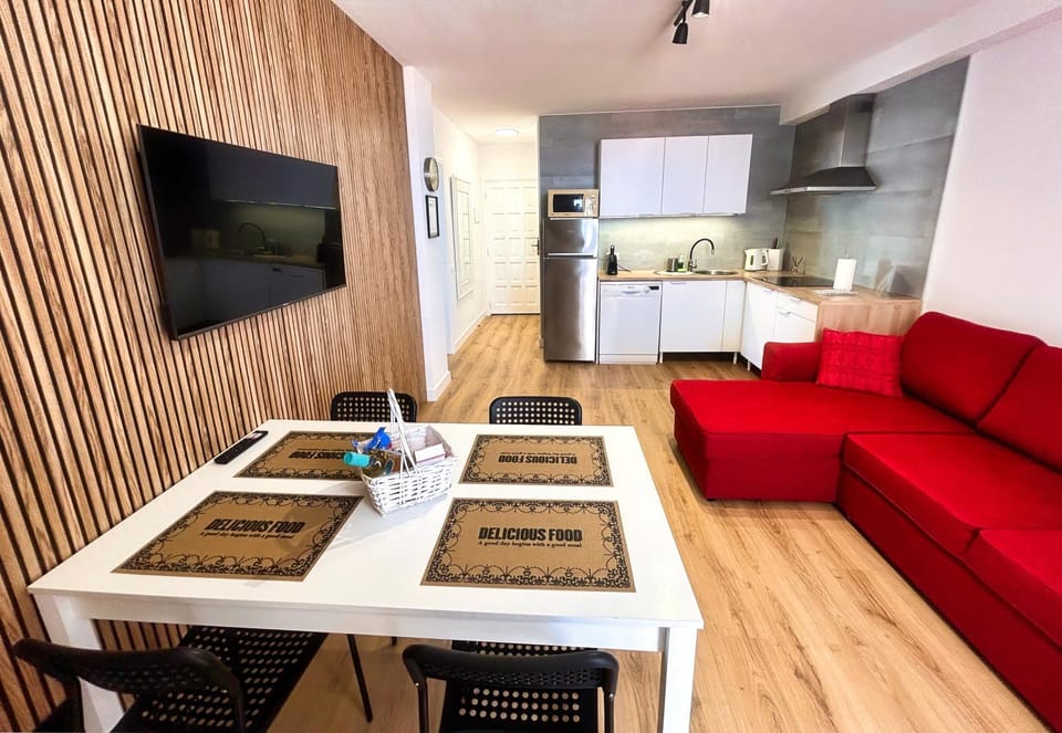 TV and multimedia, Living room, Seating area, kitchen