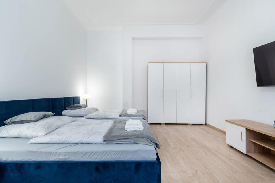 AZARentier1 Apartament Słowackiego Apartment in Poznan