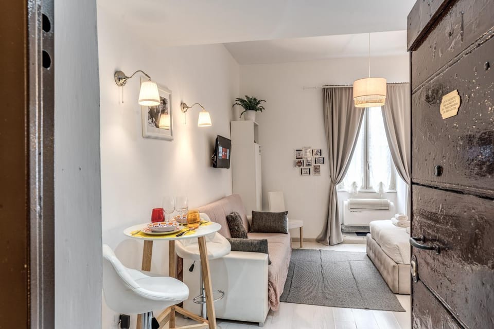 Loft in the Ghetto Bed and Breakfast in Rome