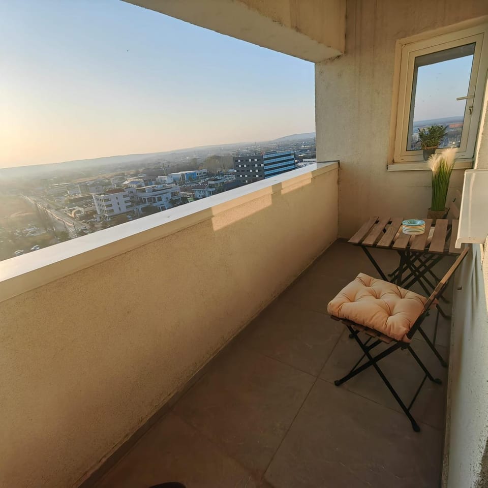 View (from property/room), Balcony/Terrace