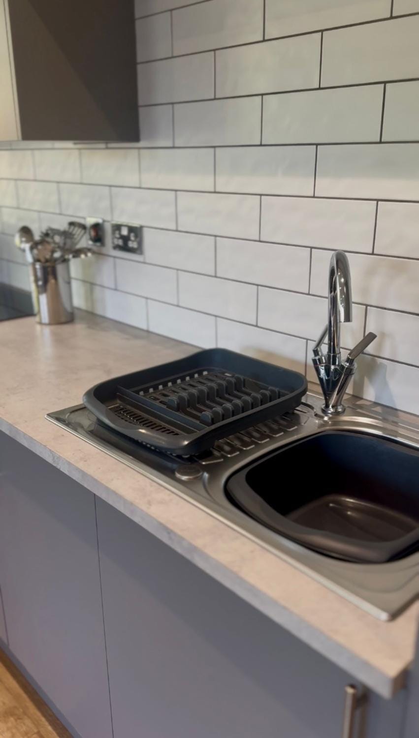 Spacious 2 Bedroom Flat City Centre Apartment in England