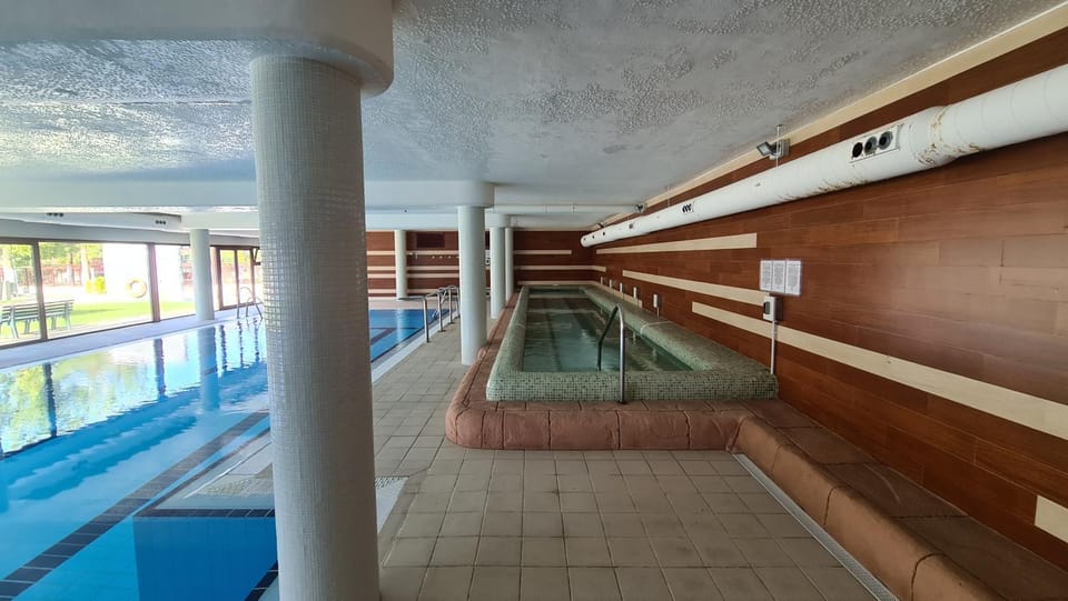 Spa and wellness centre/facilities, Pool view, Swimming pool