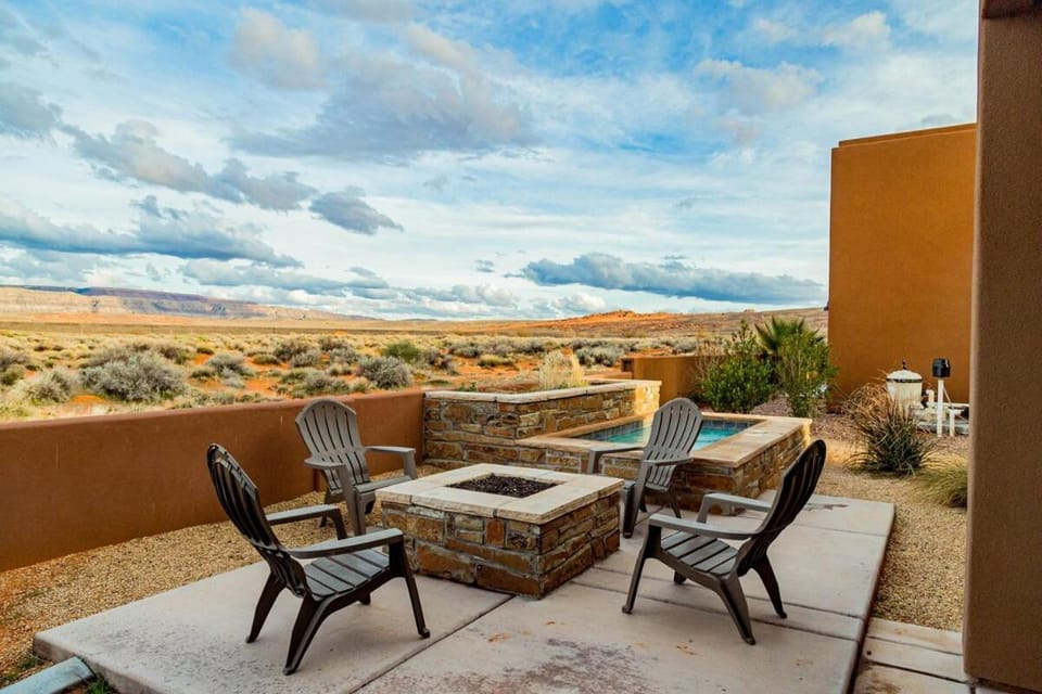 Roadrunner at Sand Hollow Resort House in Hurricane