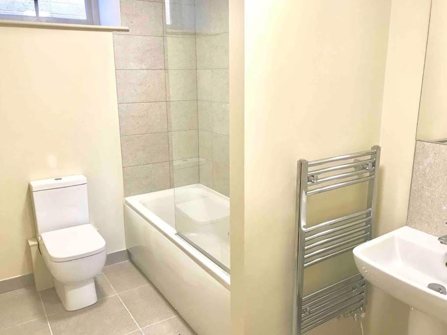 Ranmoor Serviced Apartments at Glossop Road - The Brunswick Suite Apartment in Sheffield