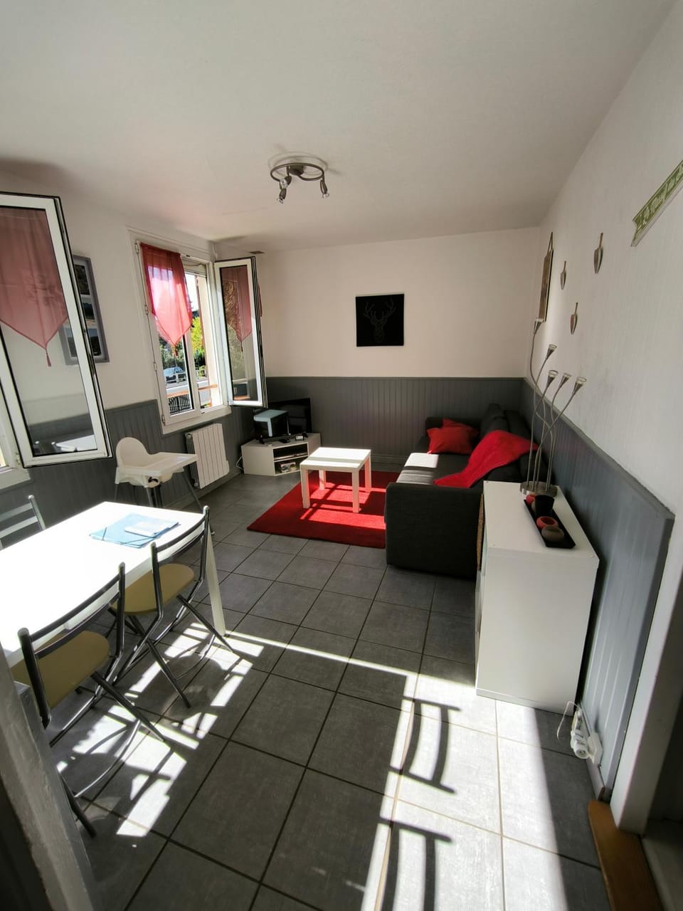 TV and multimedia, Living room