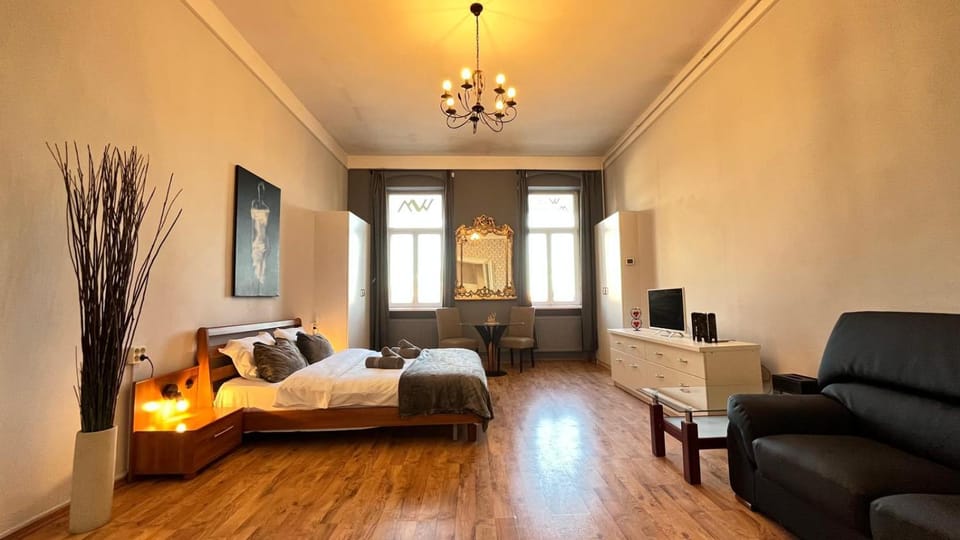The Stag Ultracentral OldTown Apartment Apartment in Brasov