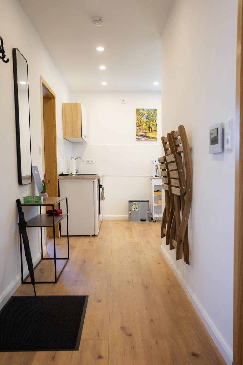 Facade/entrance, Kitchen or kitchenette